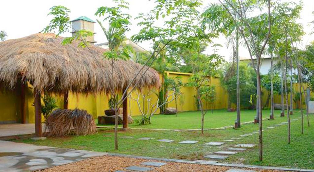 Inlak Garden Hotel Negombo Dış mekan fotoğraf