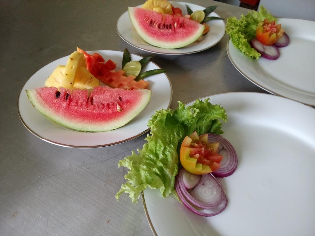 Inlak Garden Hotel Negombo Dış mekan fotoğraf