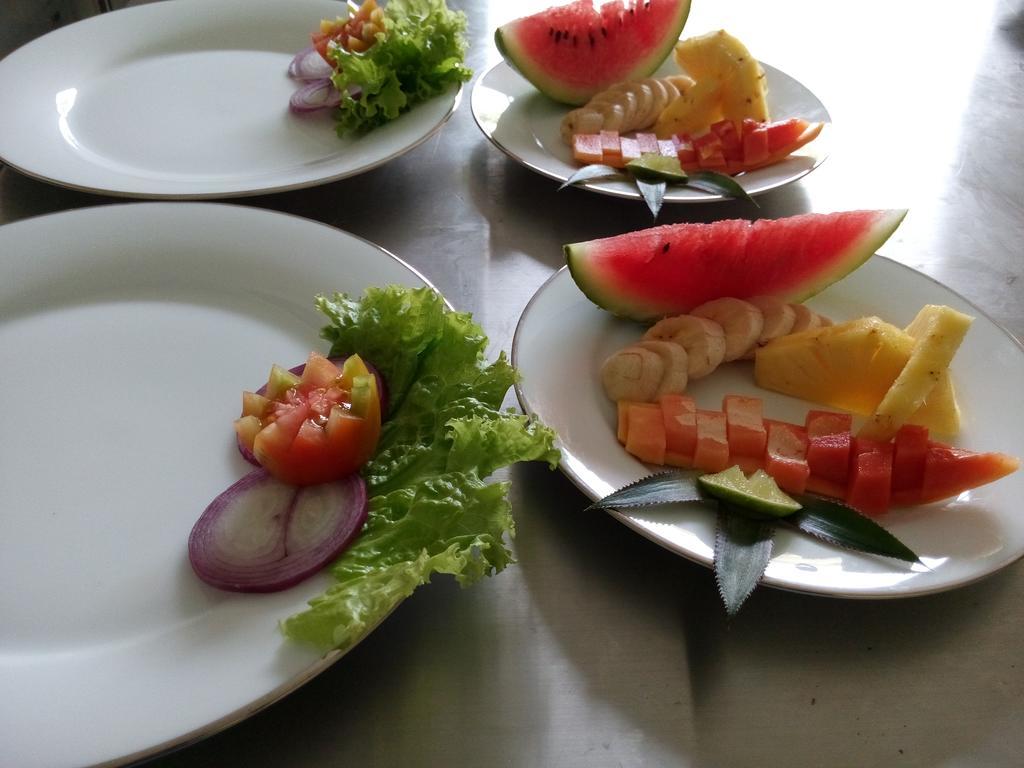 Inlak Garden Hotel Negombo Dış mekan fotoğraf